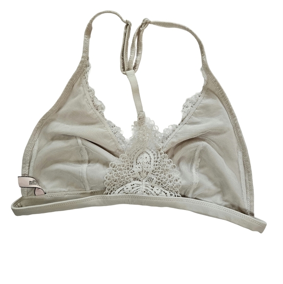 Victorias Secret Off White Lace Bralette, Size M, Adjustable Straps, Fro… - Picture 7 of 12